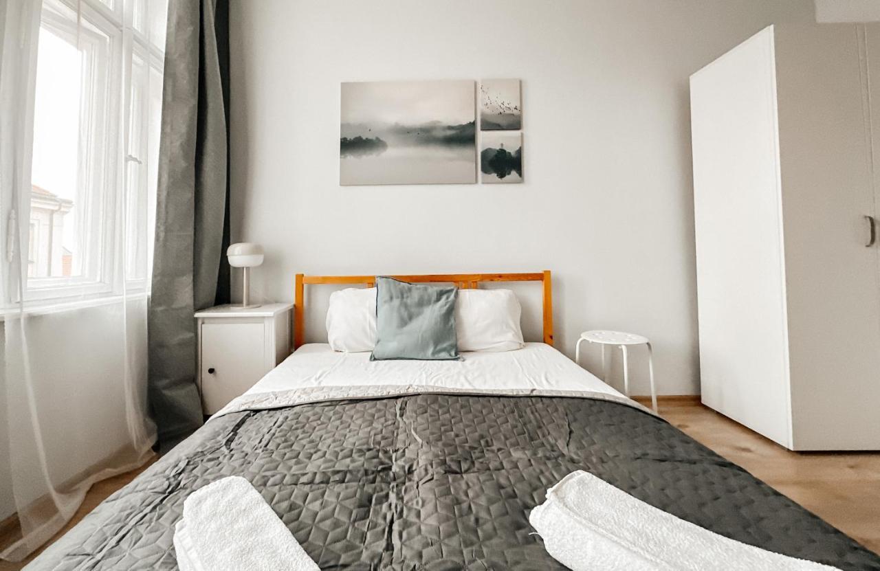 Elso Apartments Прага Екстер'єр фото